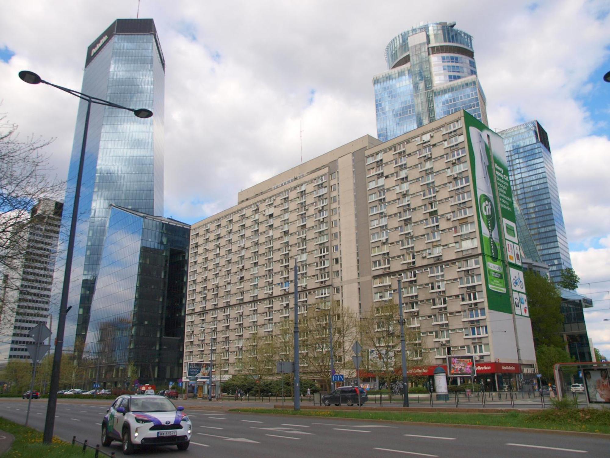 Apartament Rondo Onz Варшава Экстерьер фото